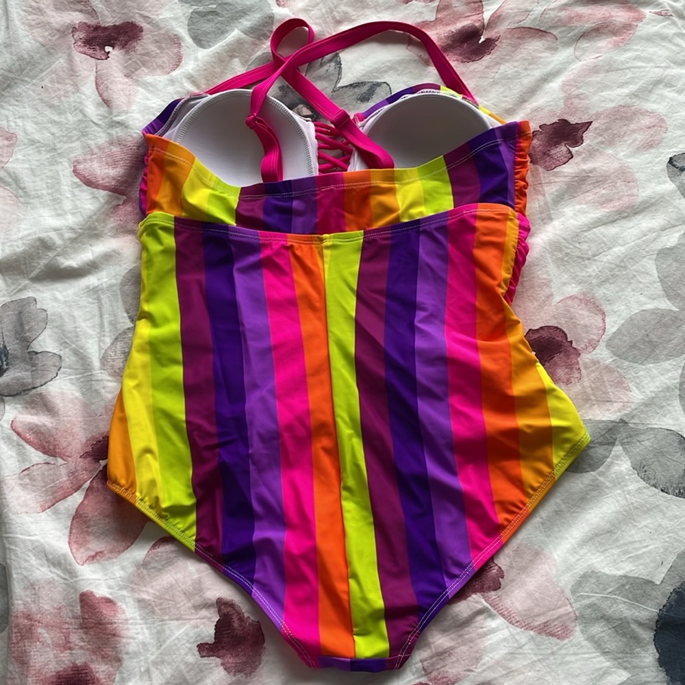Torrid Slim Fix Wireless Lattice Front One Piece Swimsuit Bright Rainbow -Size 0 - Picture 2 of 7